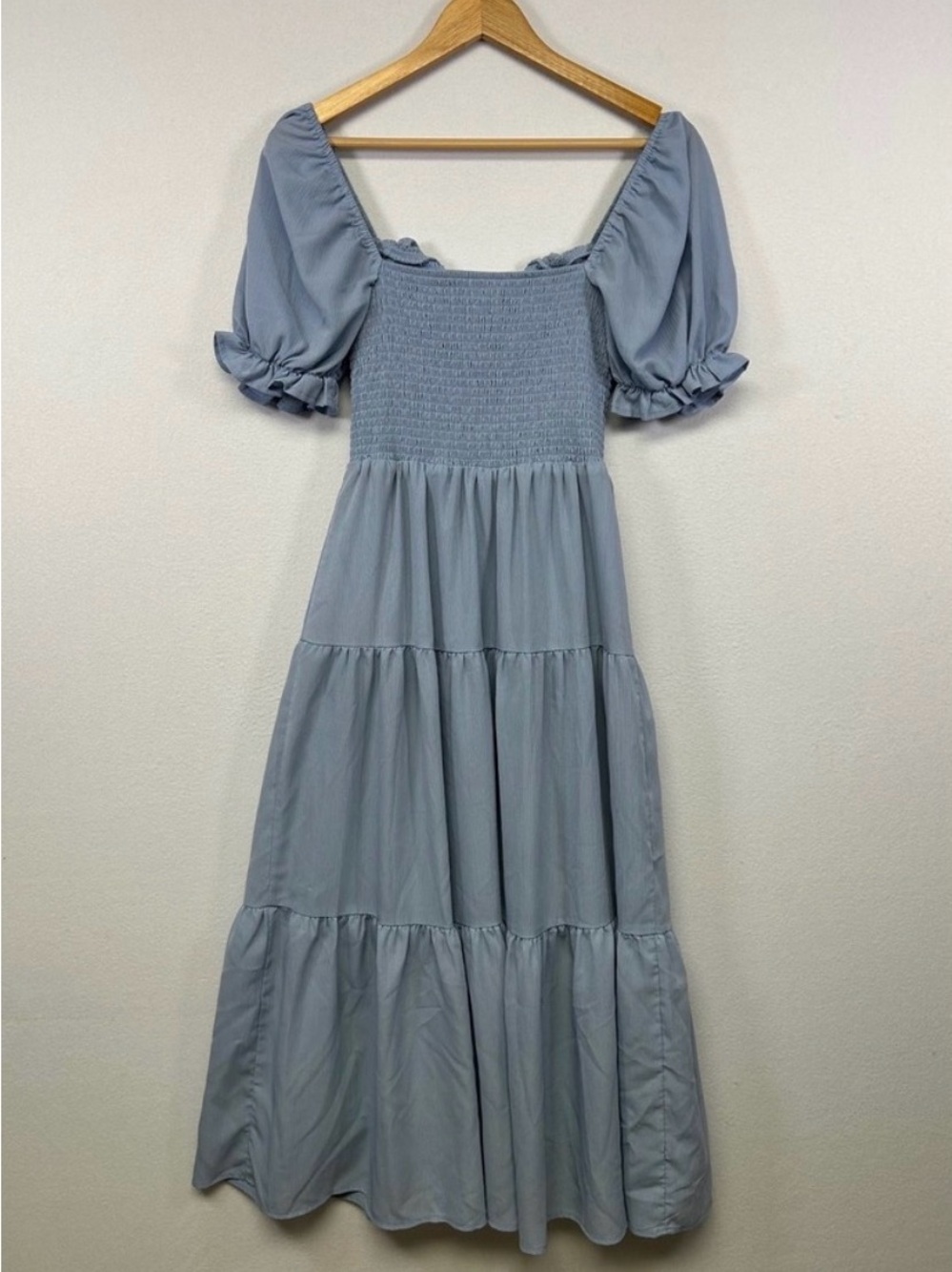 Francesca’s Blue Smocked Puff Sleeve Midi Dress Cottagecore Size Large NWT - Picture 2 of 7